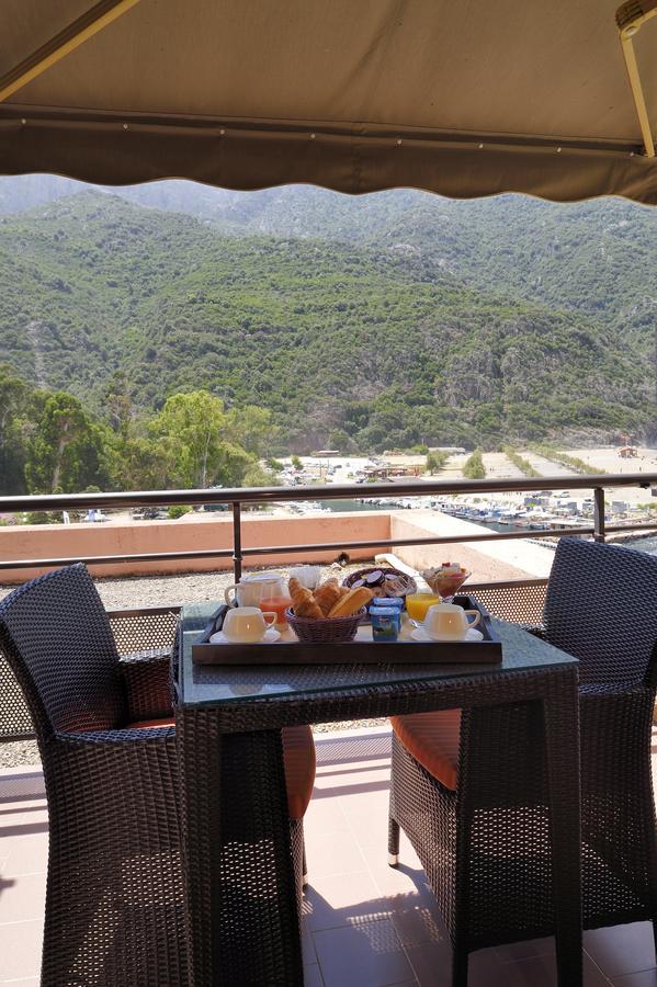 Hotel & Restaurant Le Belvedere Porto  Εξωτερικό φωτογραφία