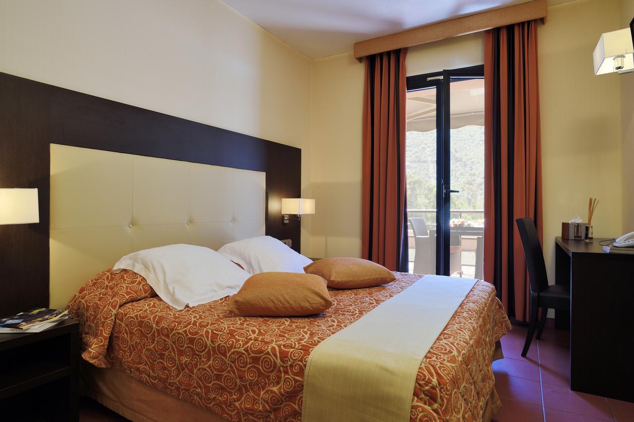 Hotel & Restaurant Le Belvedere Porto  Εξωτερικό φωτογραφία